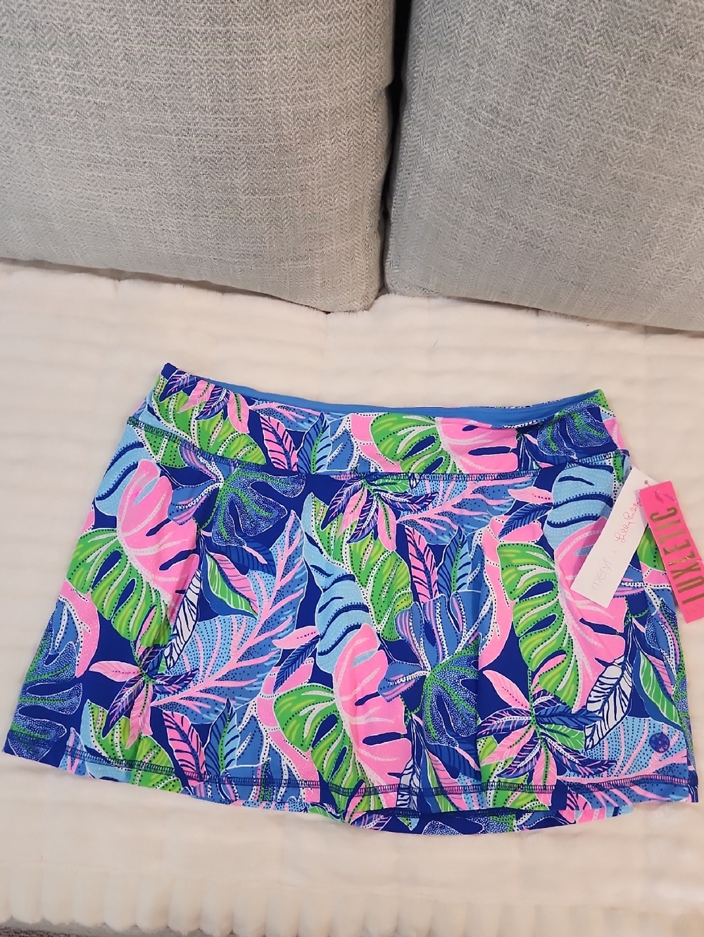 Lilly Pulitzer Tropical Print Mini Skirt in Navy, Pink & Green